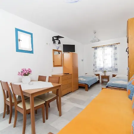 Apartament Astra