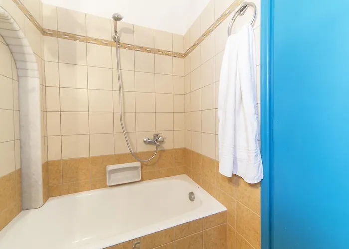 Astra * איוס פרוקופיוס